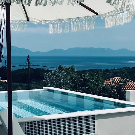 Georgianna's With Private Pool , 'blank Suite' * Charokopio