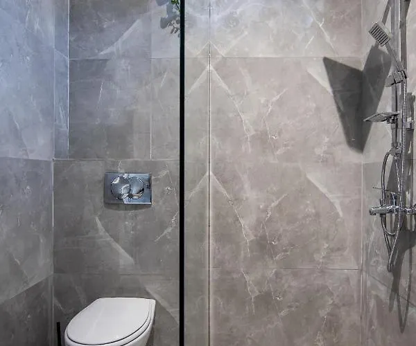 Georgianna's With Private Pool , 'blank Suite' Charokopio