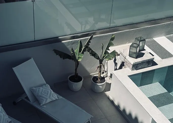 Georgianna's With Private Pool , 'blank Suite' *